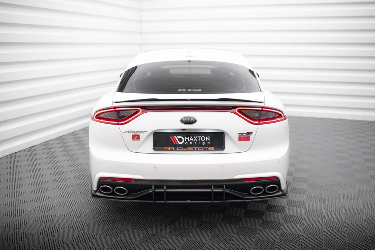 Street Pro bakdiffuser til Kia Stinger MK1 GT-Line i matt svart, produktbilde forfra