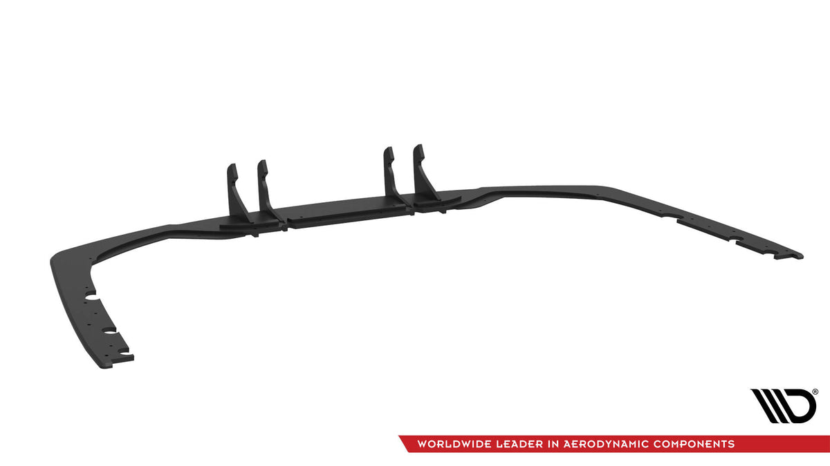 Monteringssett og bakdiffuser for Kia Stinger MK1 GT-Line mot lys bakgrunn