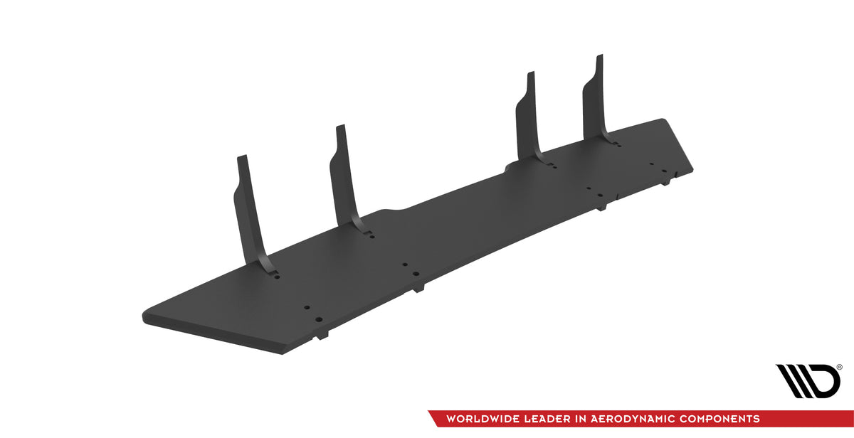 Diffuser for Mercedes C 43 AMG Sedan W205 Facelift vist fra skrå vinkel