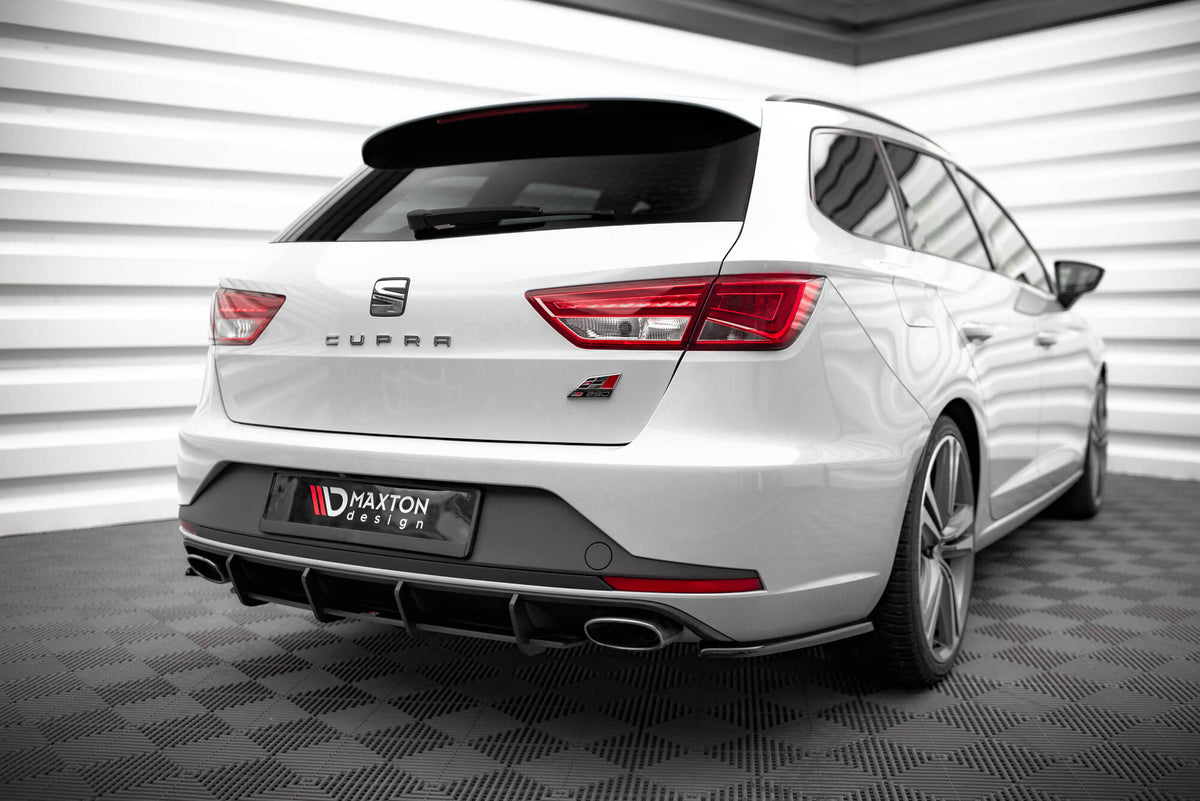 Street Pro bakdiffuser for Seat Leon Cupra Sportstourer Mk3 sett bakfra