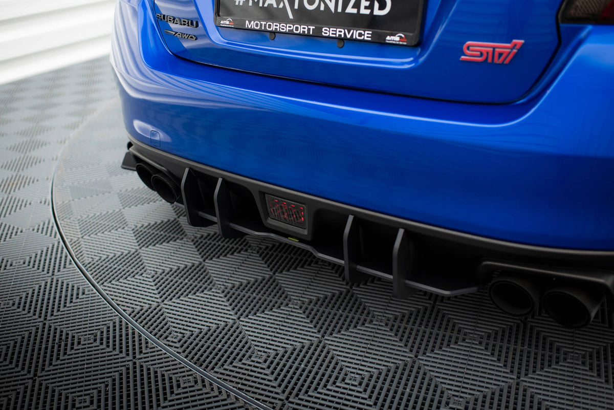 Maxton Design bakdiffuser til Subaru WRX STI Mk1 i nærbilde