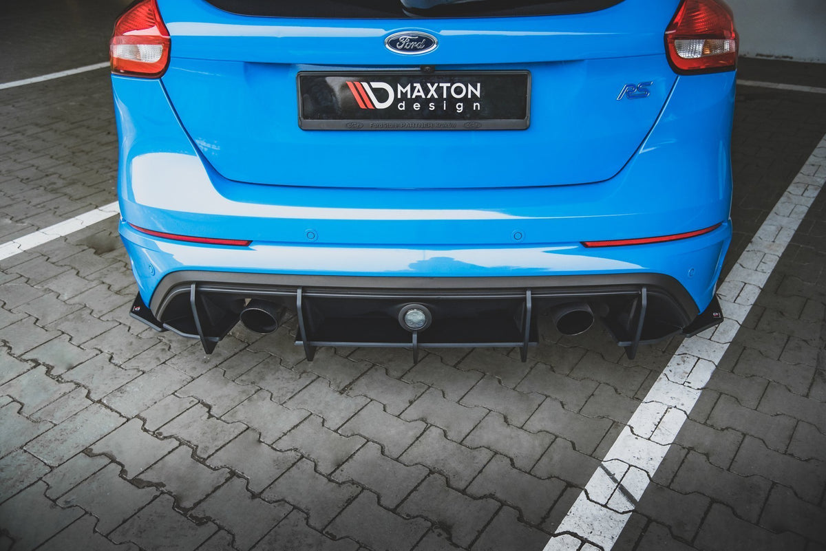 Street Pro diffuser bak til Ford Focus RS Mk3 i matt sort ABS-plast