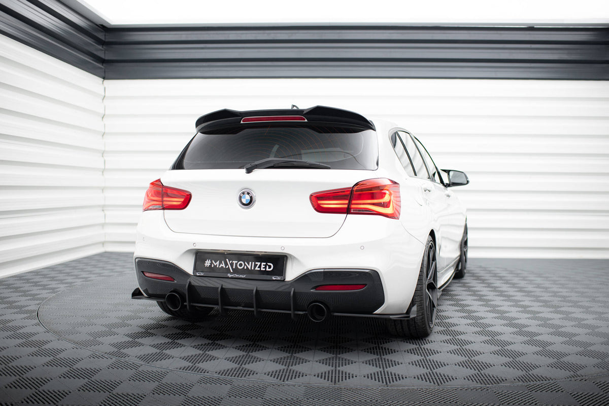 Bakre diffuser Street Pro V.3 til BMW M140i F20/F21 i 10 mm ABS-plast