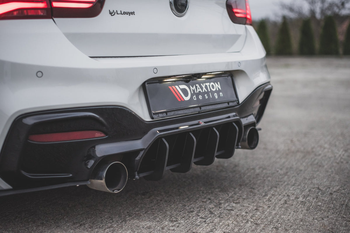 Bakdiffuser til BMW M140i F20 F21 med freste kanter fra Maxton