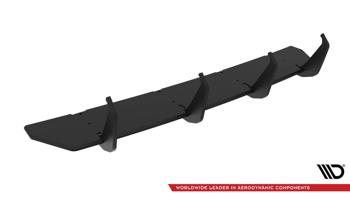 Bakre diffuser V.4 til VW Golf 8 GTI sett rett bakfra med baklykter synlig