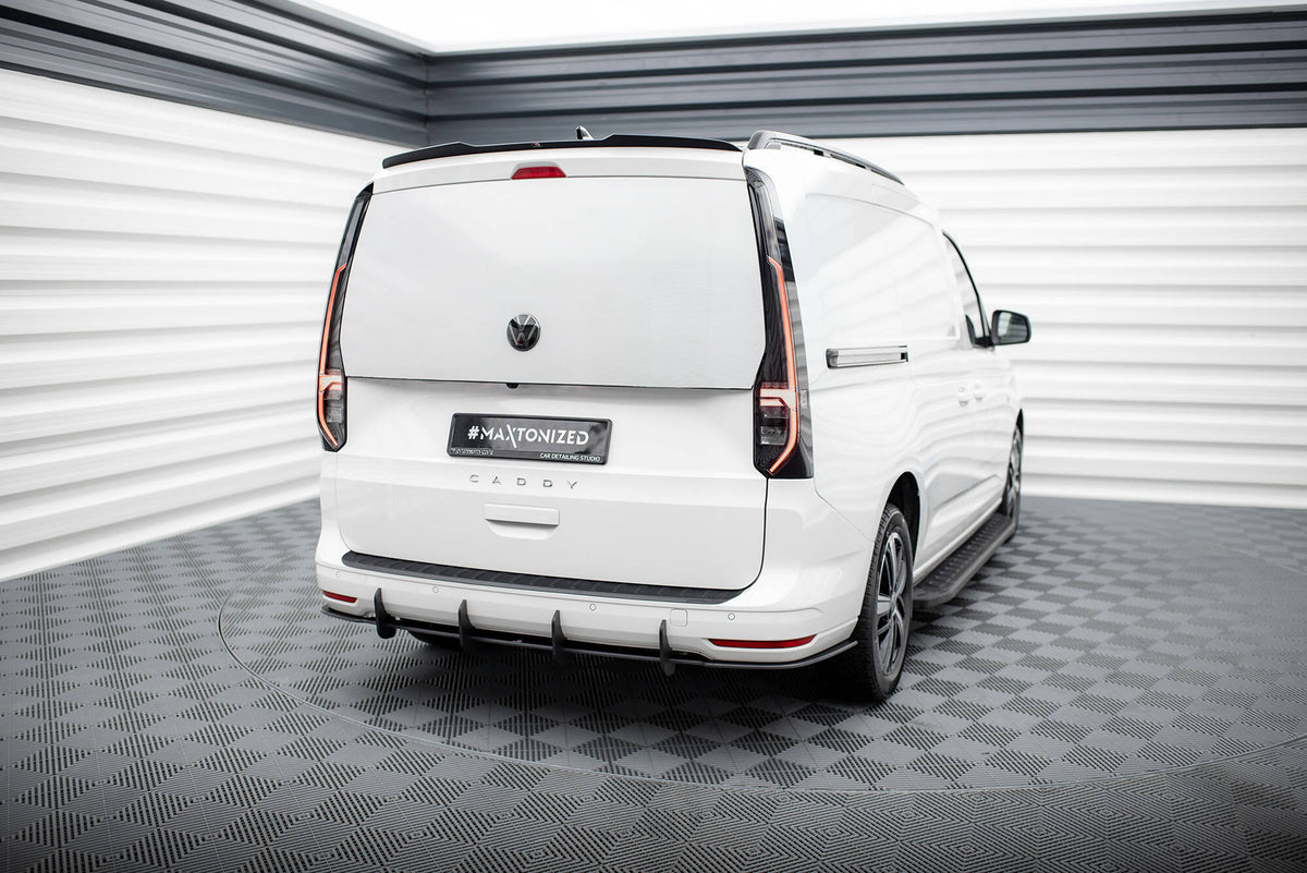 Diffuser til VW Caddy Maxi MK5 fra Maxton Design – frontvisning av produktet mot hvit bakgrunn