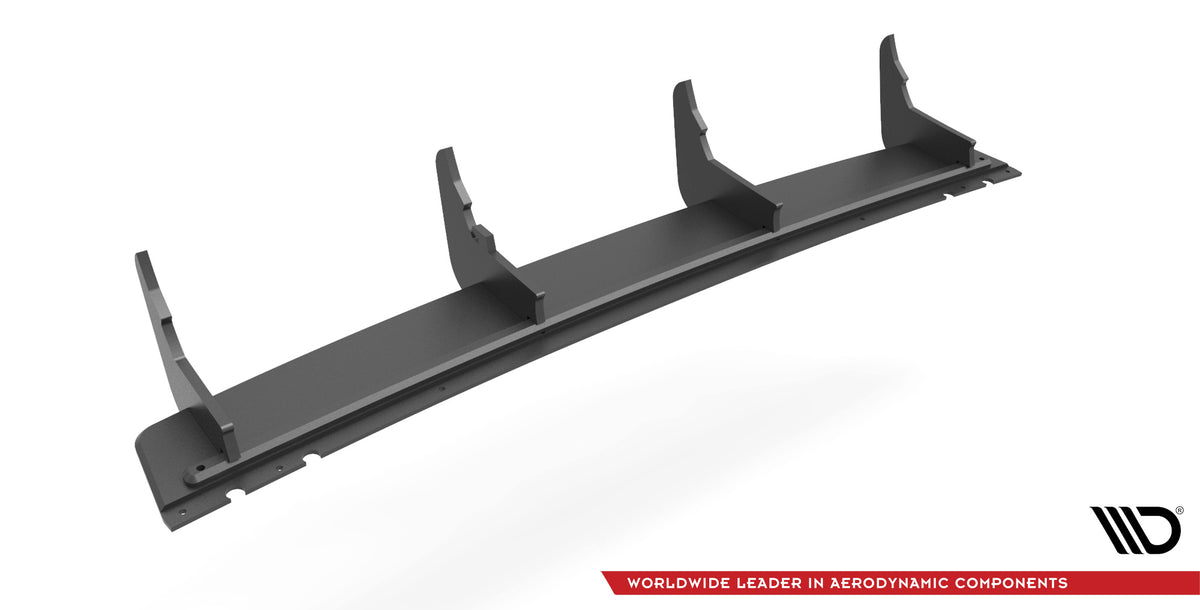 Street Pro diffuser for Touareg R-Line Mk3 sett underfra med synlig finish