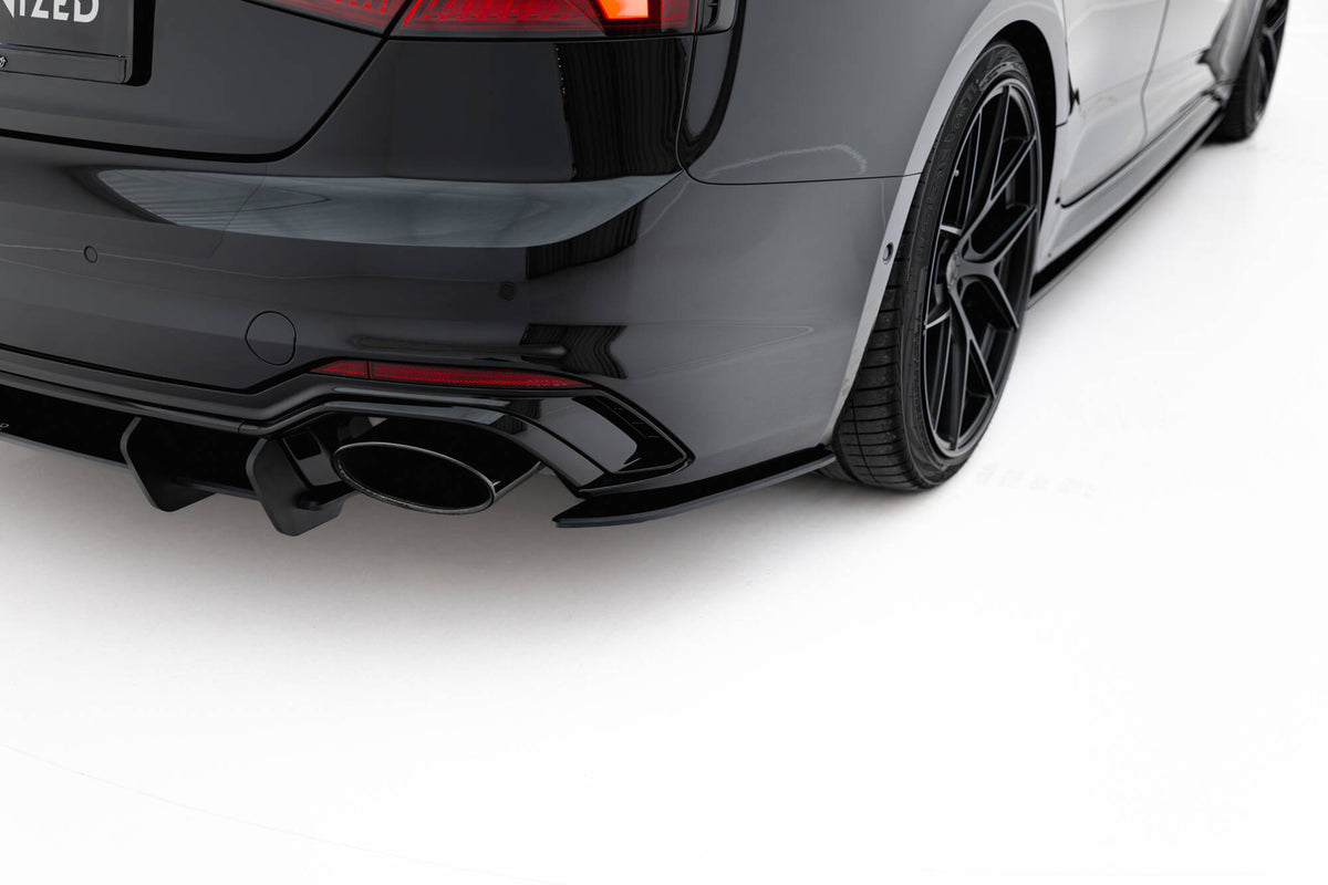 Bakre sidesplittere Street Pro for Audi RS5 Sportback F5 lagt ut med begge sider sett ovenfra