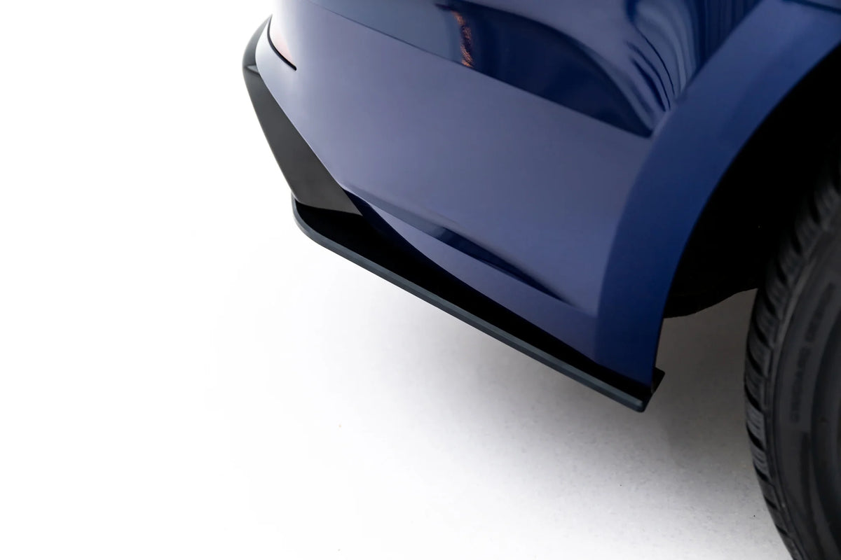 Venstre og høyre sidesplitter bak fra Maxton Design til Audi S5 F5