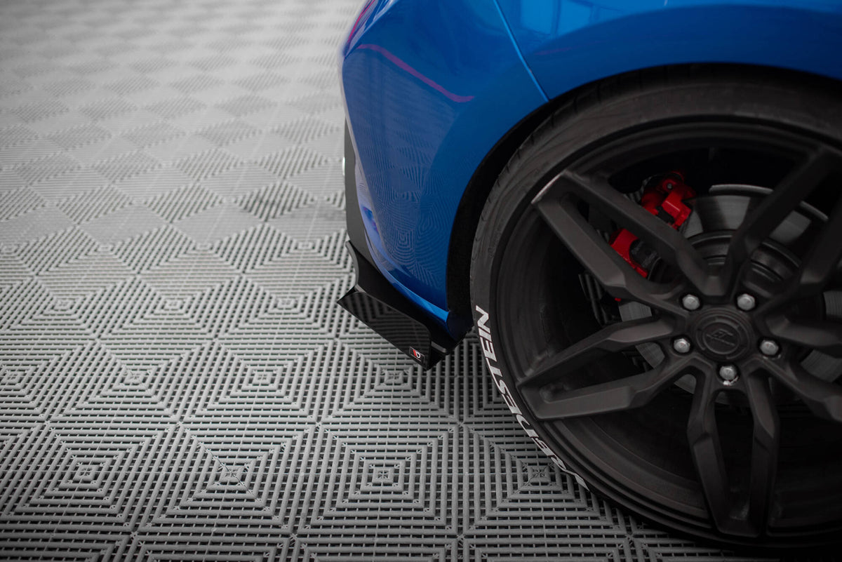 Sideflaps Bak Street Pro Ford Focus ST MK4 Kombi - FOFO4STCNC-RSD1B+RSF1G