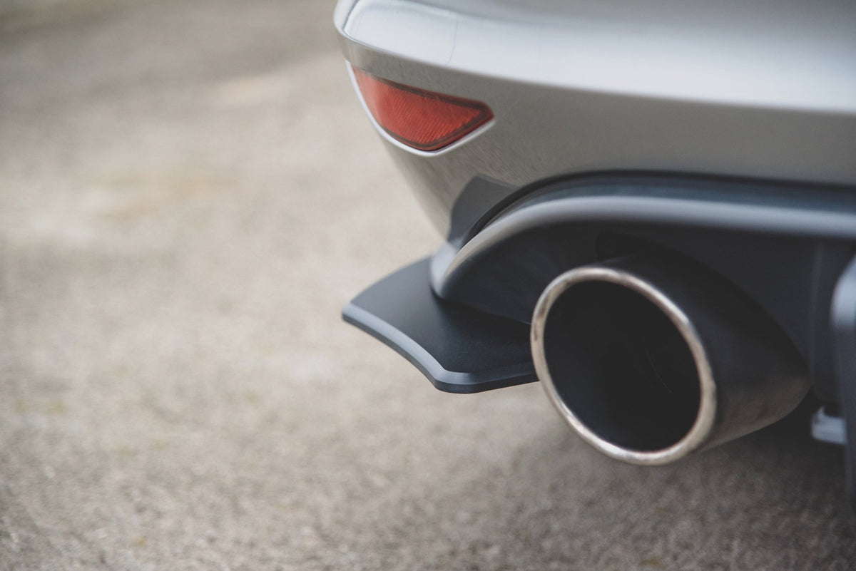 Sideflaps Bak Street Pro V.2 VW Golf 7 GTI - VWGO7GTICNC-RSD2B