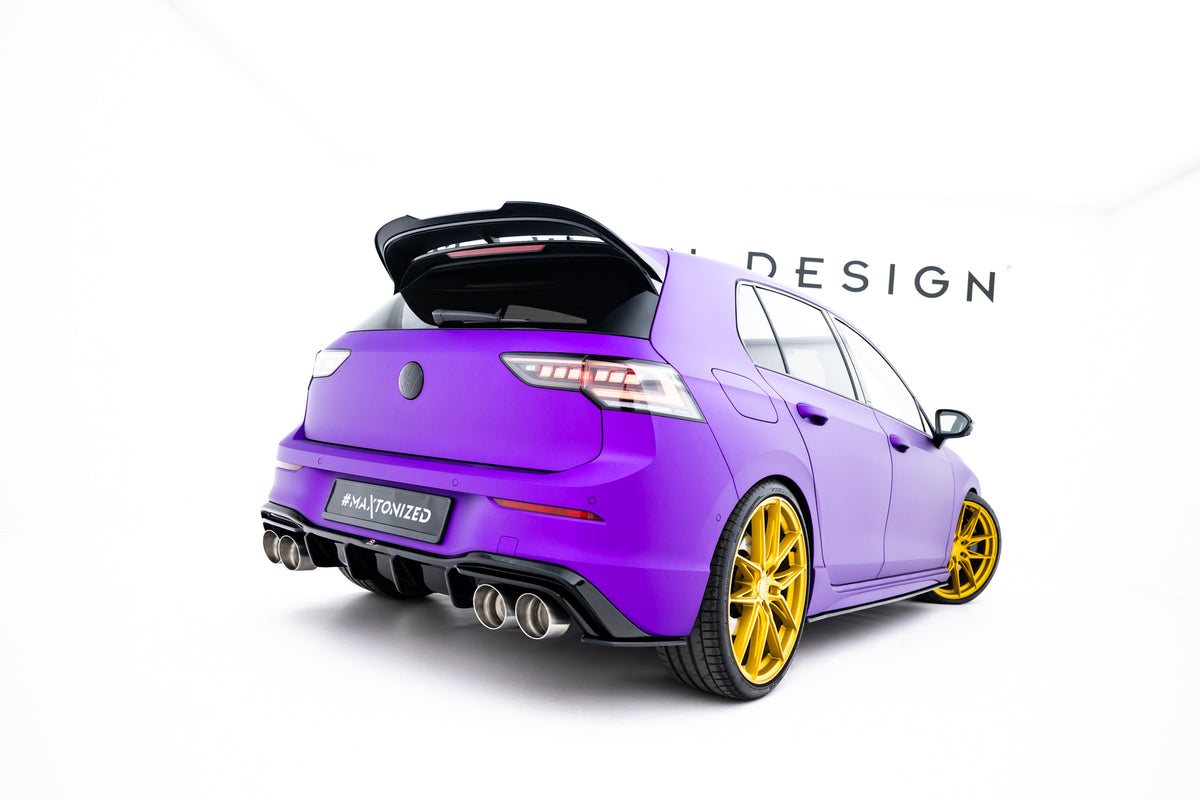 Sideflaps bak V.2 for VW Golf 8 R Facelift sett skrått bakfra