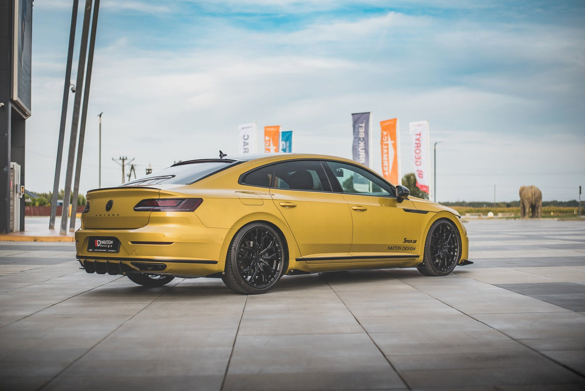 Bakre diffuser i matt sort ABS-plast til VW Arteon R-Line Shooting Brake