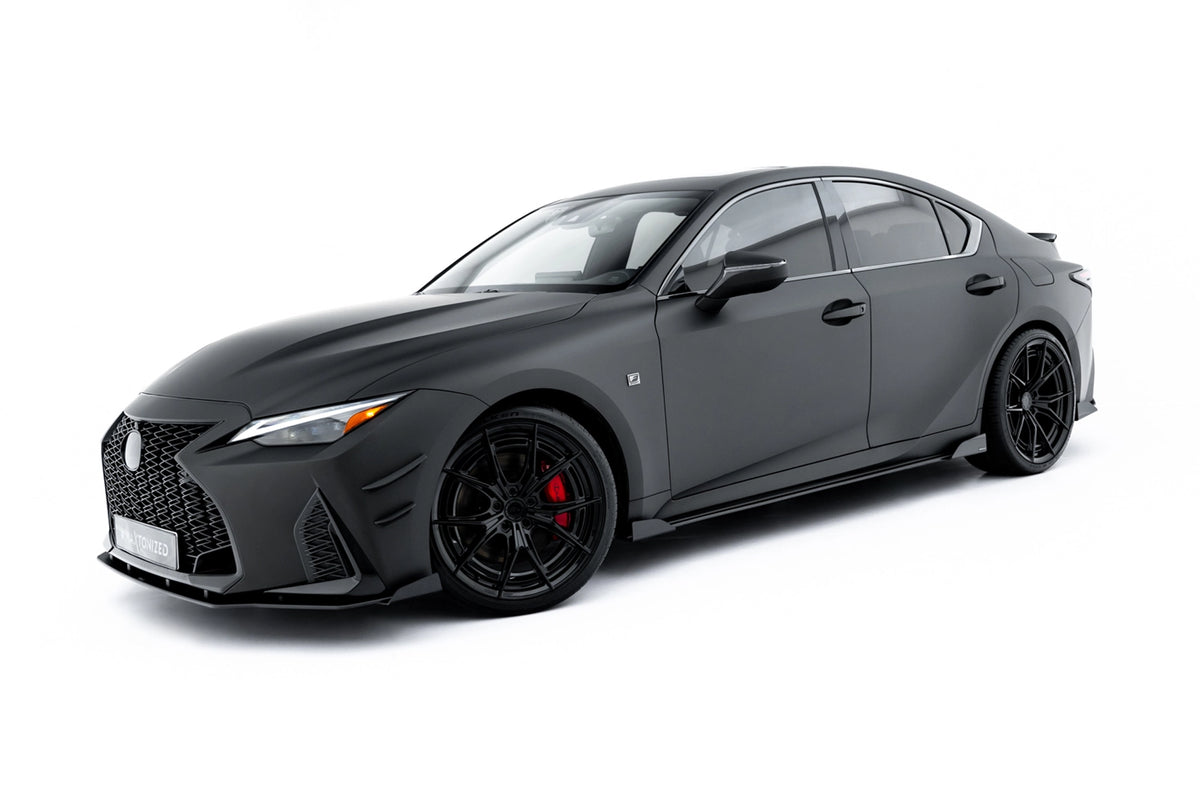 Nærbilde av sideskjørt diffuser i 10 mm ABS med ny kantdesign til Lexus IS 500