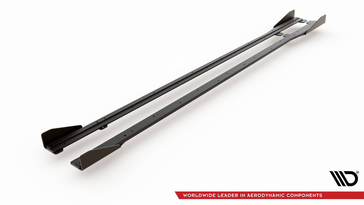 Sideskjørt Street Pro VW Golf R / R-Line MK7 Facelift med Flaps - VWGO7FRCNC-SD2B+SF1G