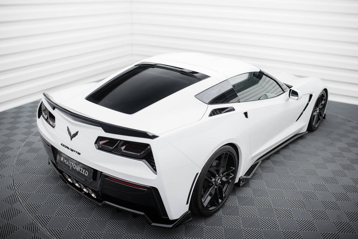 Bakvinduforlengelse til Corvette C7 produktbilde mot hvit bakgrunn