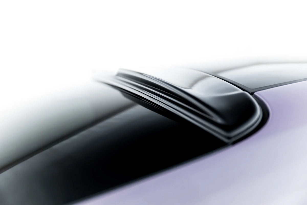 Bakrutespoiler som forlenger taklinjen på Porsche Panamera 972