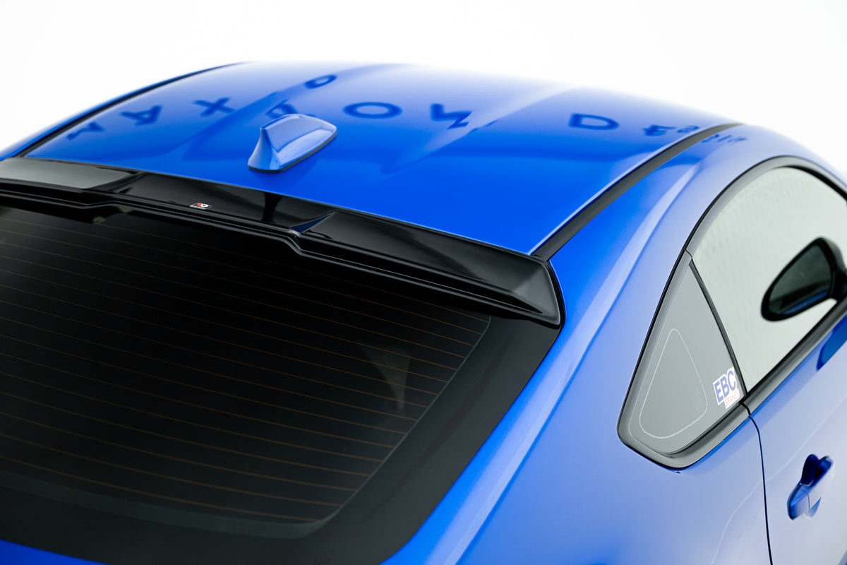Bakrutespoiler i blank sort ABS til Subaru BRZ Mk2 sett bakfra