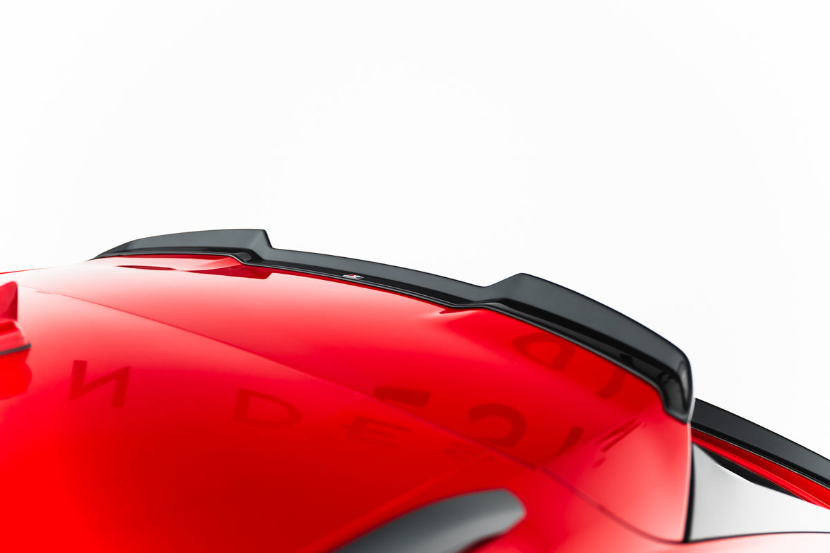 Øvre Spoiler Cap til Audi RSQ8 Mk1 Facelift sett fra siden