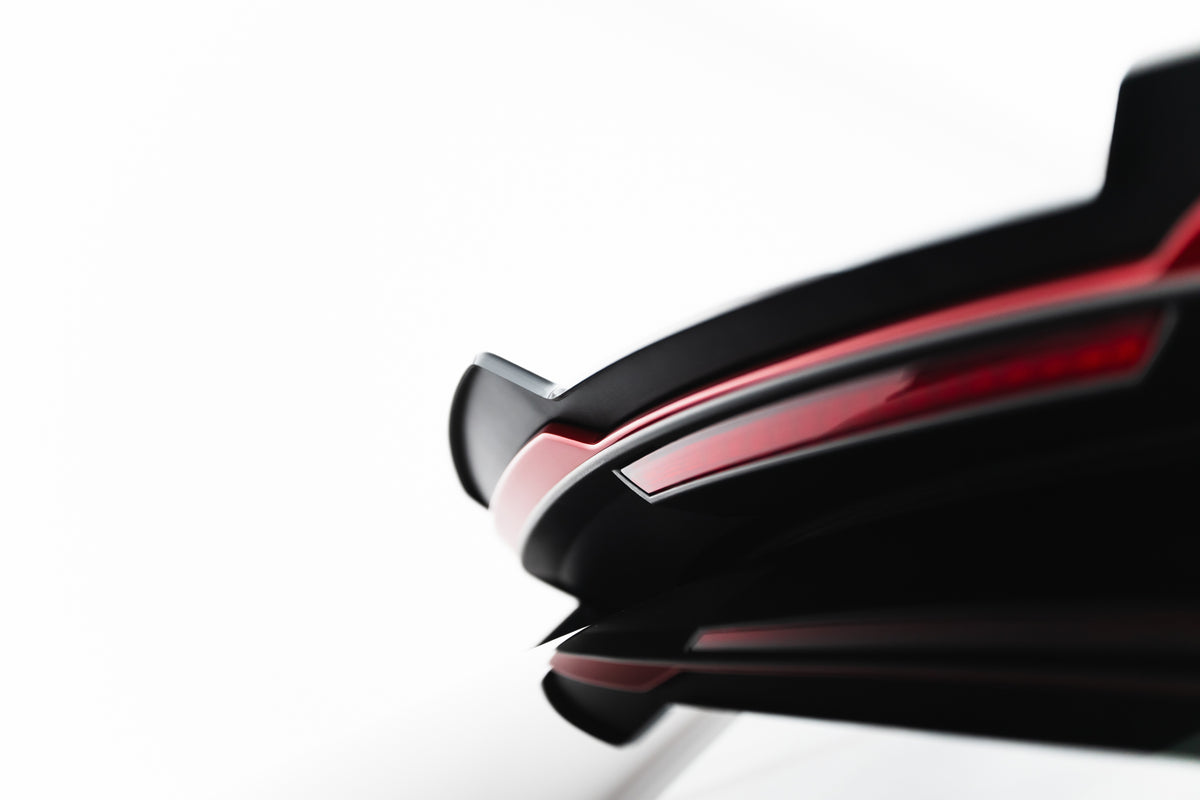 Spoiler Cap med 3M-teip for Audi RSQ8 Mk1 Facelift