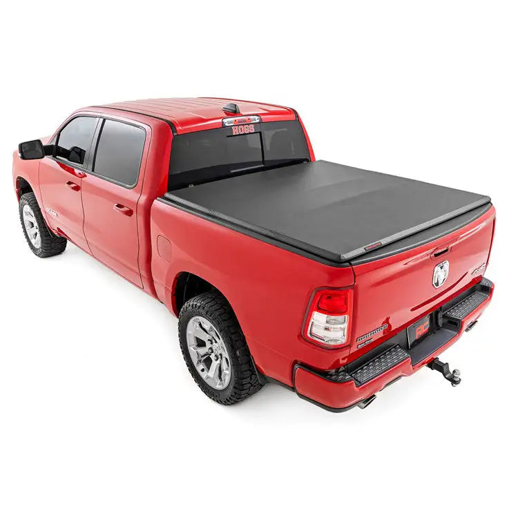 Ram 1500 Dt 19- Myk Tri-fold Trekk i Rough Country 5’7’ - 12