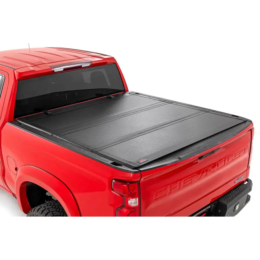 Røff Country Tri-fold Flip Up Deksel 5’10’ Til Chevrolet Silverado 1500 (2019-) - 3