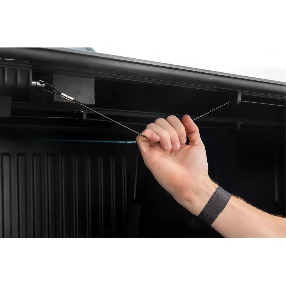 Røff Landegard Tri-fold Lavprofil Deksel for Ford F150 15-20