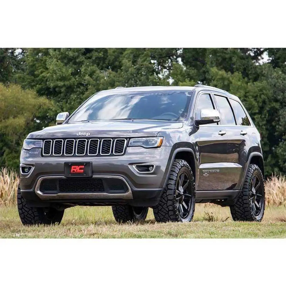 Rough Country 2,5’ Hevesett - Jeep Grand Cherokee Wk2 11-22 - 2