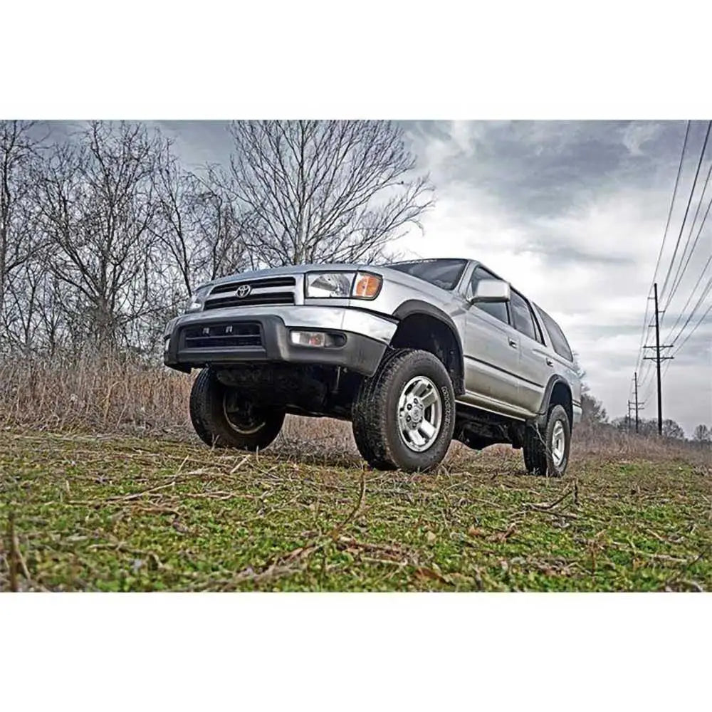 Rough Country Hevesett 3’’ - Toyota 4runner 96-02