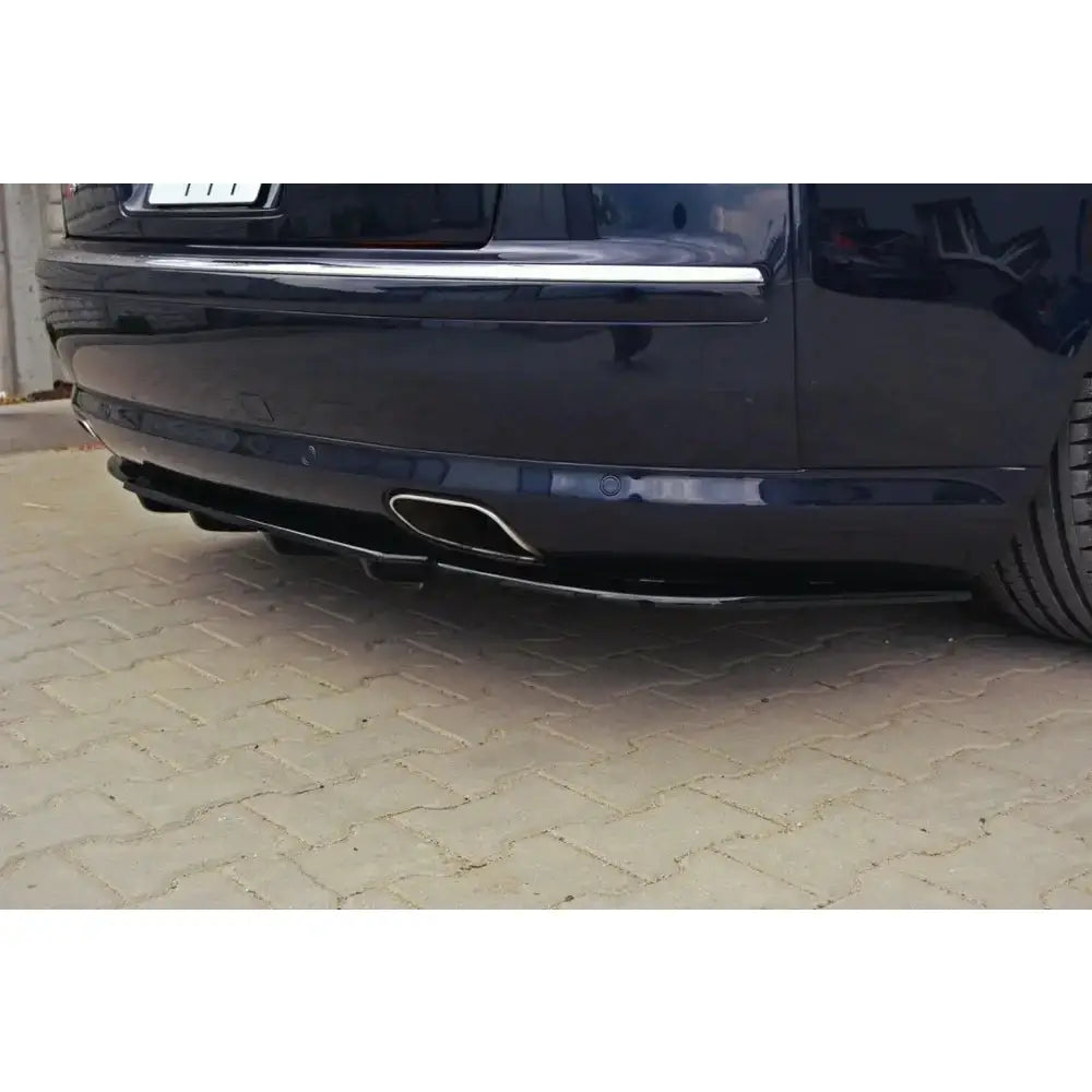 Sentersplitter Bak (med Vertikale Finner) Audi S8 D3 - 2