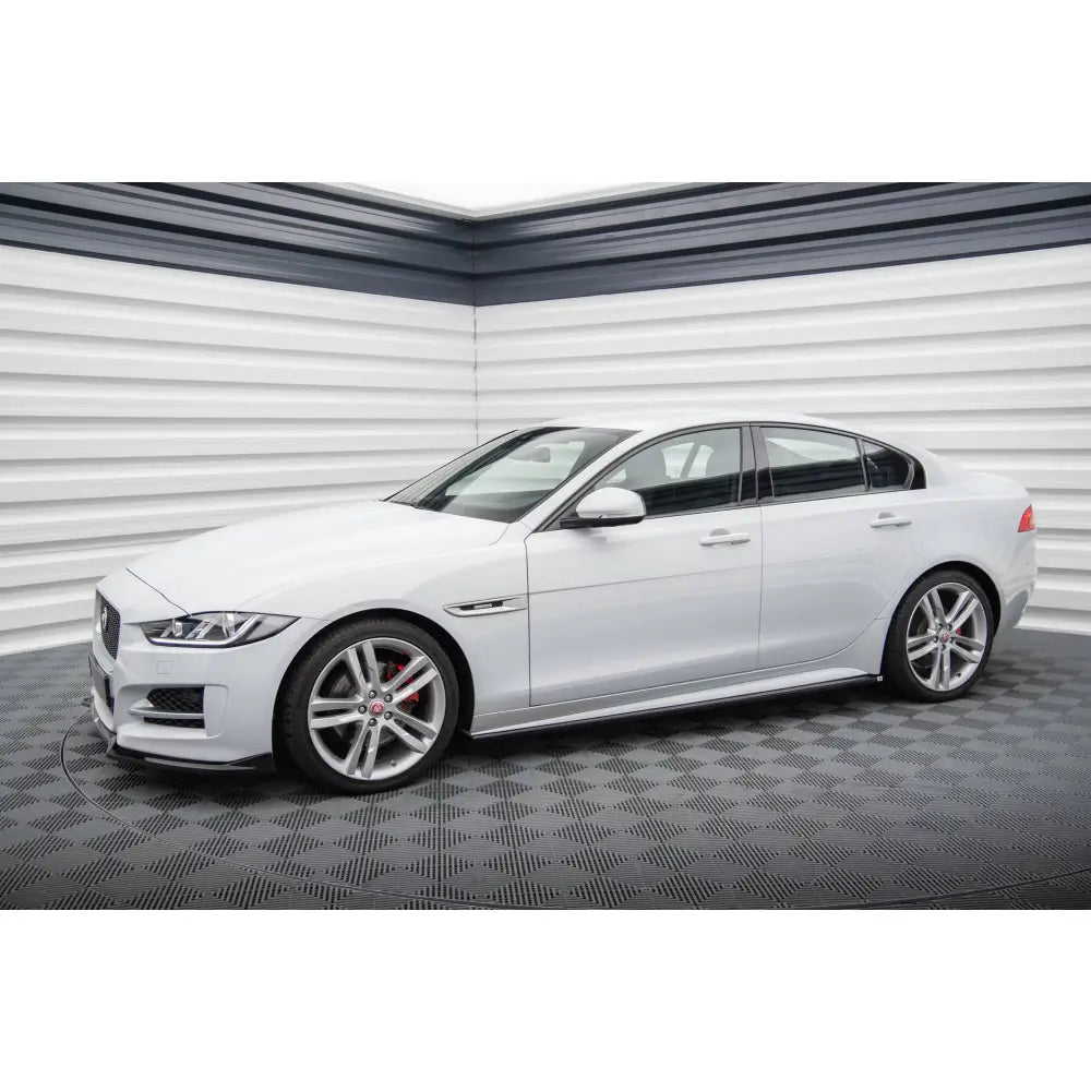 Sideskjørt Jaguar Xe R-sport X760 - 2