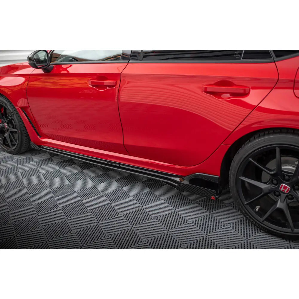 Sideskjørt Street Pro med Flaps Honda Civic Type-r Mk 11