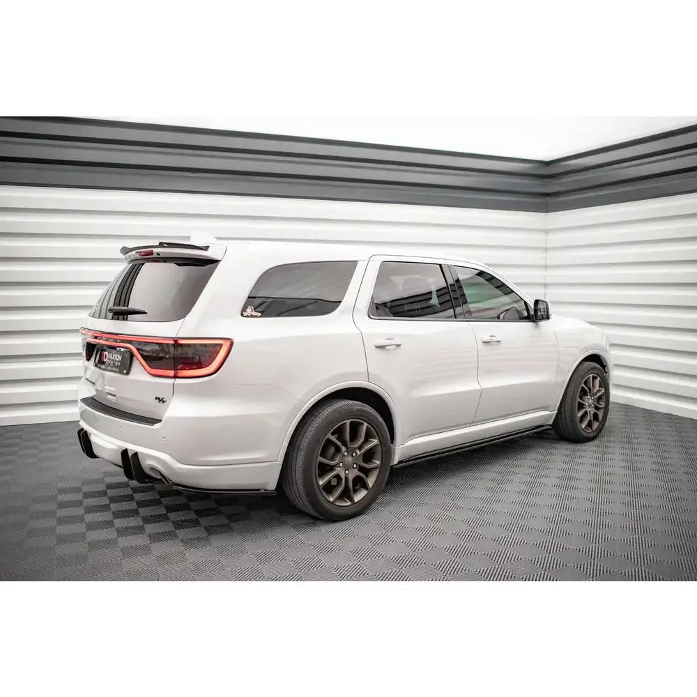 Sidesplittere bak Dodge Durango Rt Mk3 11-