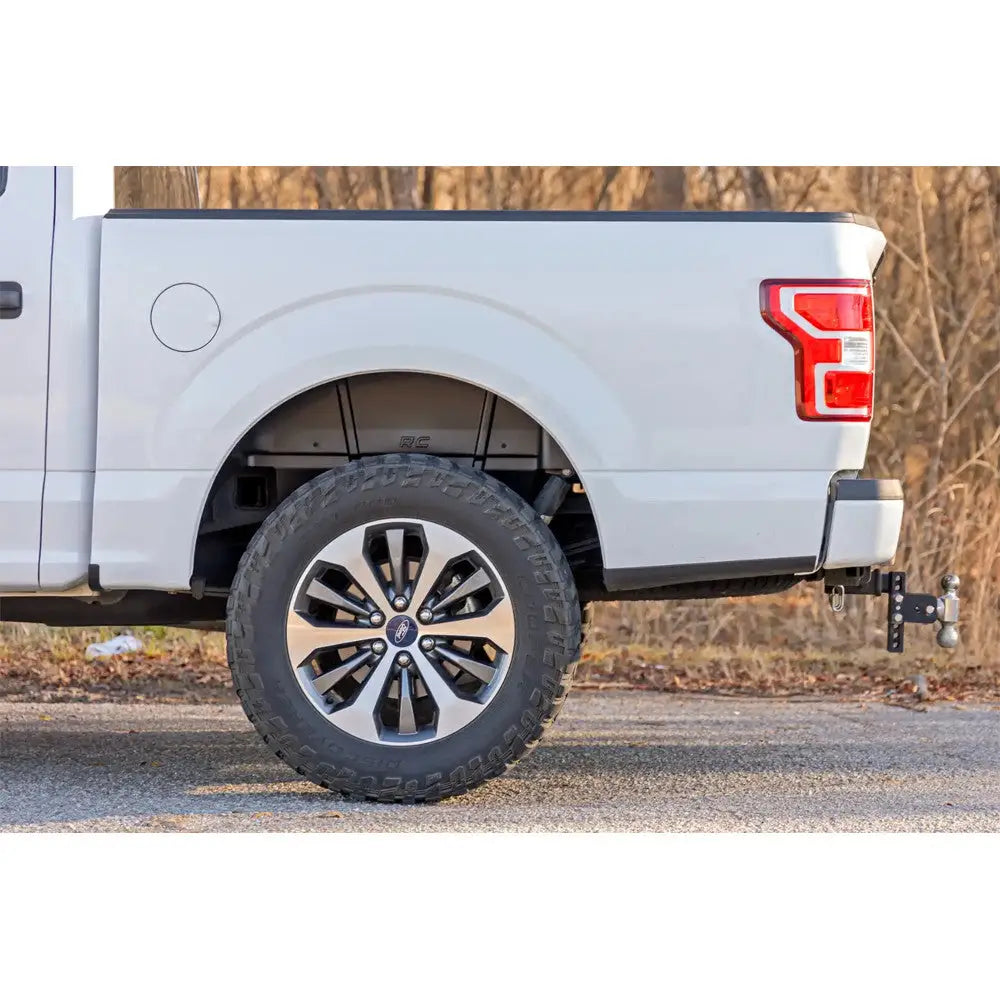 Skjermbreddere for Bakre Skjermer Rough Country - Ford F150 15-20