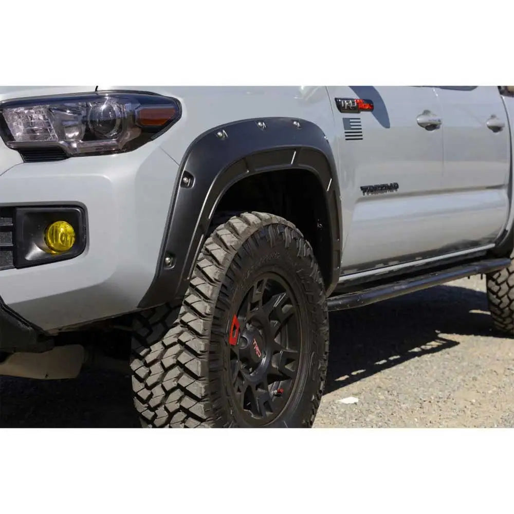 Skjermbreddere Rough Country Defender Pocket - Toyota Tacoma 16-23 - 7