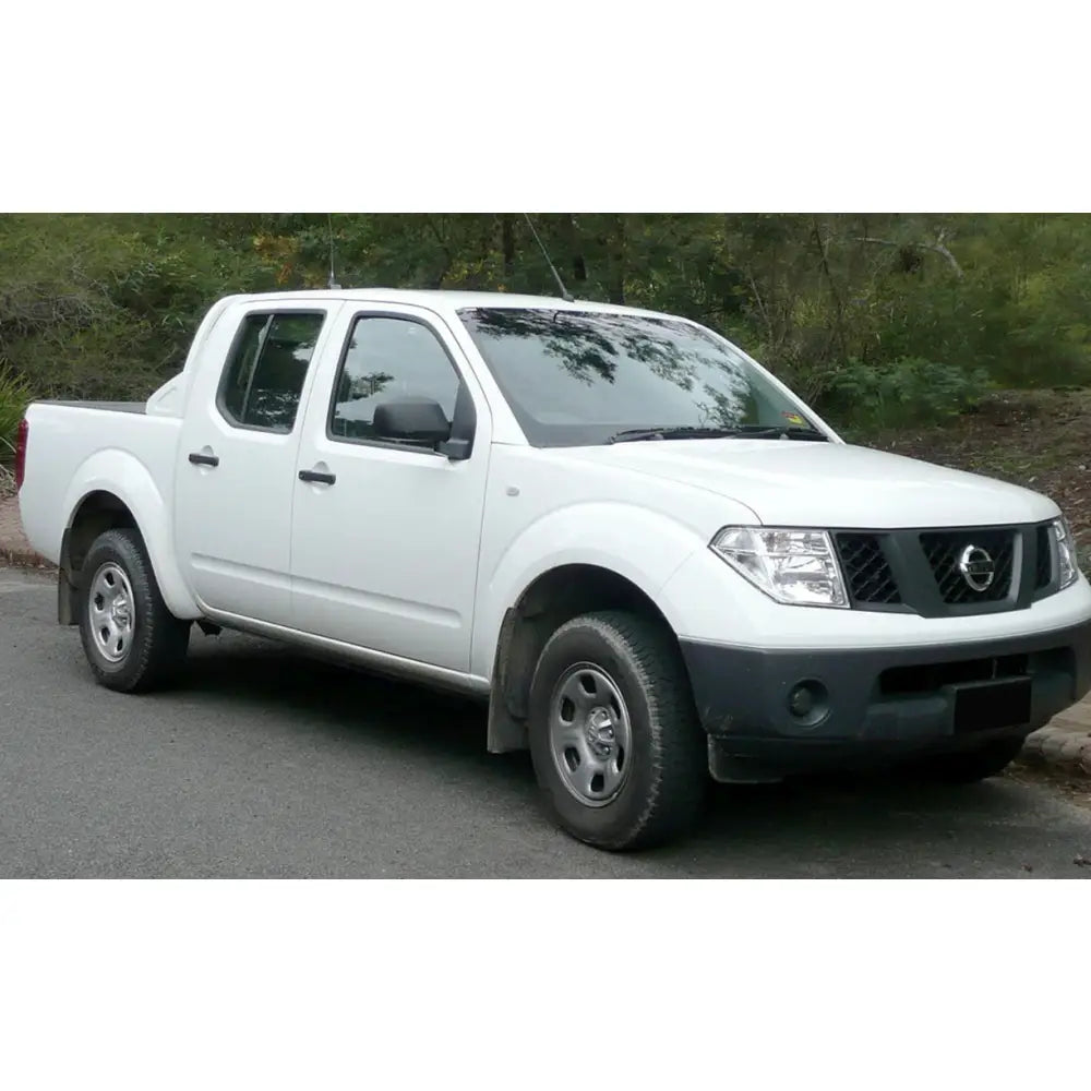 Skvettelapper - Nissan Navara D40 05-