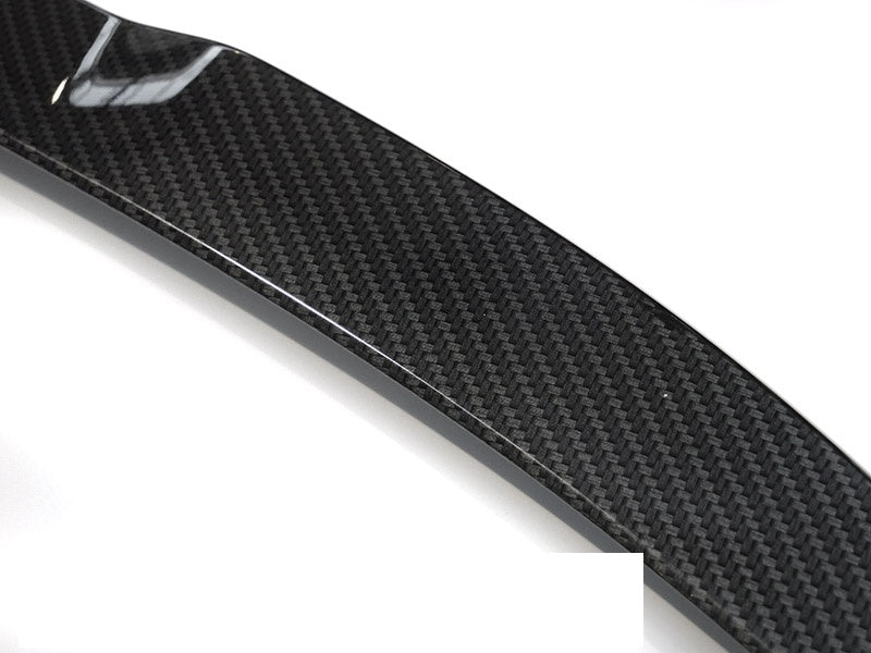 BMW 2-Serie F44 Gran Coupe med Performance baklokkspoiler karbon-look sidevinkel
