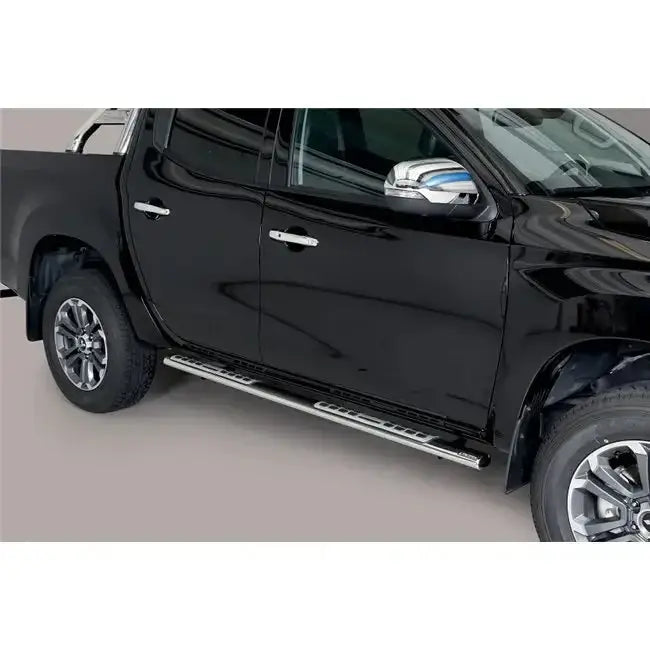 Stigtrinn Design Mitsubishi L200 Double Cab 2019- - Polert Stål 1