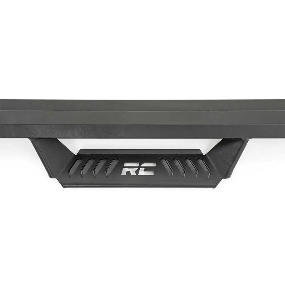 Stigtrinn for Toyota Tacoma 16-23 - Rough Country Al2 Double Cab