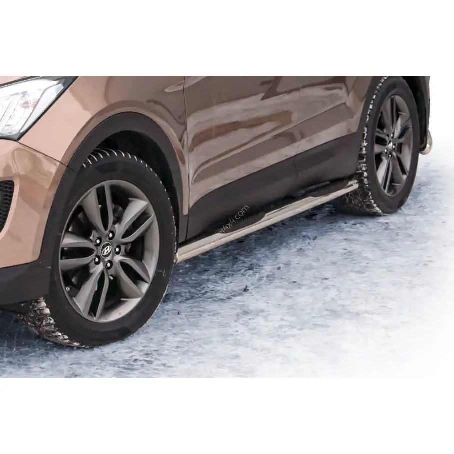 Stigtrinn Hyundai Santa Fe 12-18 med Plast