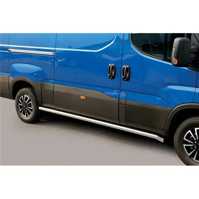 Stigtrinn Iveco Daily 2019>> - Polert Stål 1