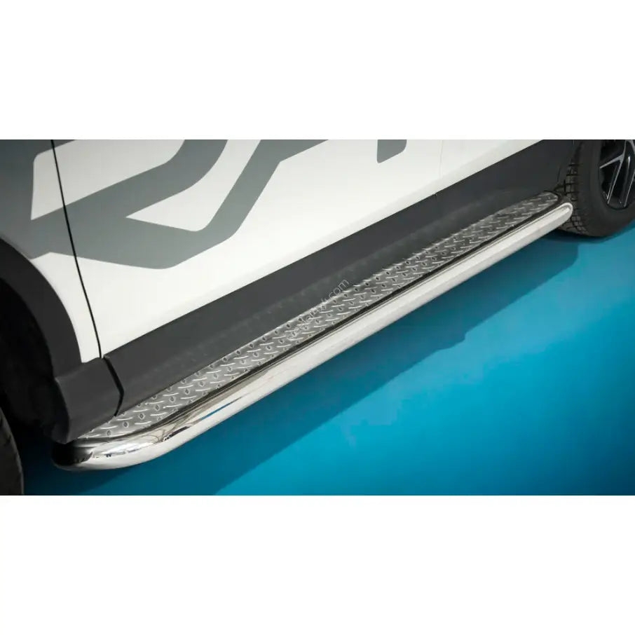 Stigtrinn Toyota Rav4 16-18 med Plate