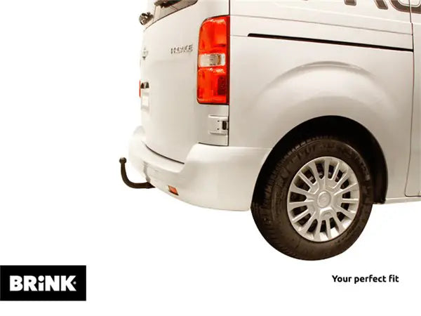 Brink fastmontert tilhengerfeste til Opel VIVARO (2019-) sett bakfra