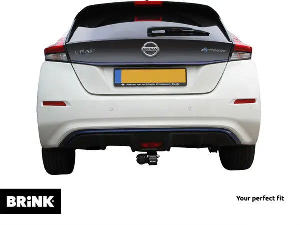 Brink tilhengerfeste til Nissan Leaf II vist uten kule – rent design mot bakfanger