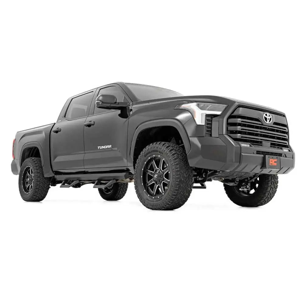 Toyota Tundra 22- 3,5’’ Hevesett av Rough Country