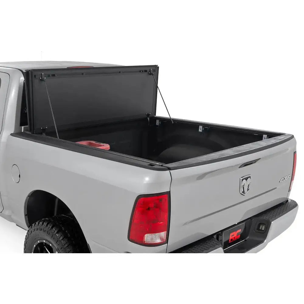 Tri-fold Flip Up Hard Cover - Dodge Ram 1500 Ds 09-18 - 3