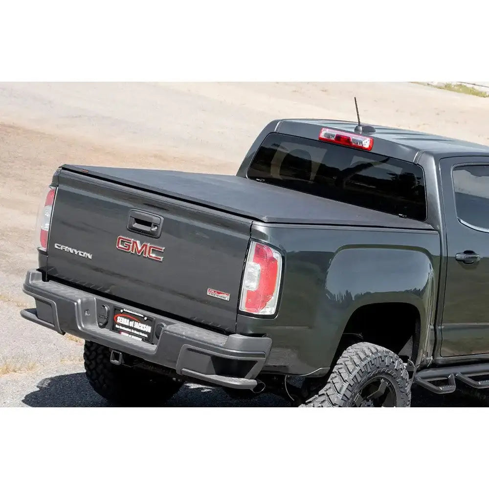 Tri-fold Soft Cover Rough Country 5’ - Gmc Canyon 23- - 21