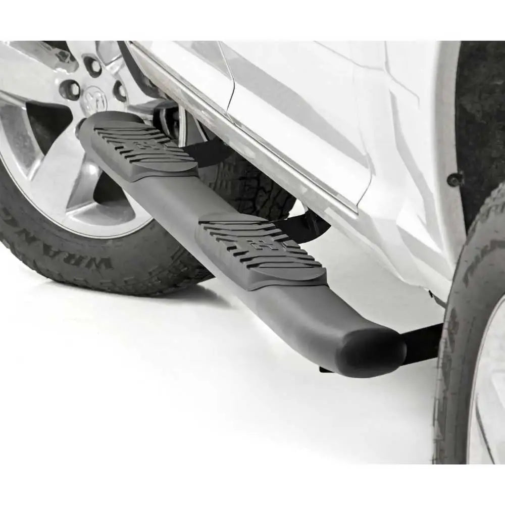 Trinn av Rough Country-daiveng for Mannskapbilen Ram 3500 10-22