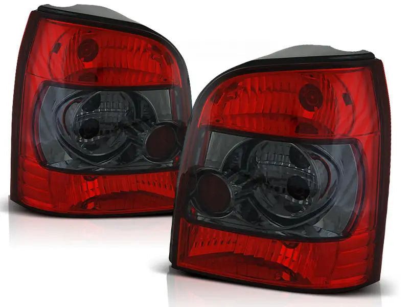 Baklykter Audi A4 11.94-01 Red Smoke | Nomax.no🥇