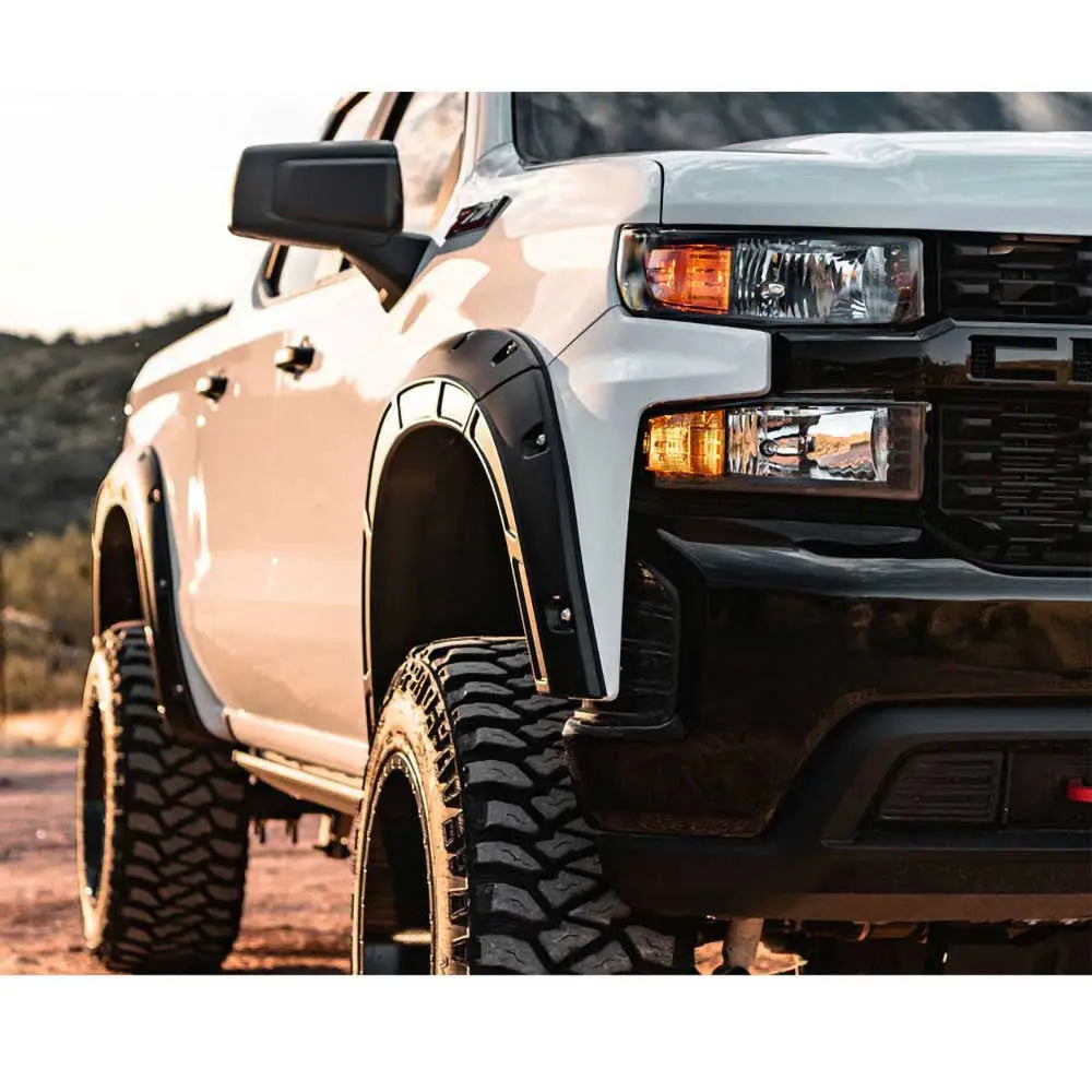 Utvidelser for Skjermer Foran og bak Rough Country Defender Pocket - Chevrolet Silverado 1500 19-